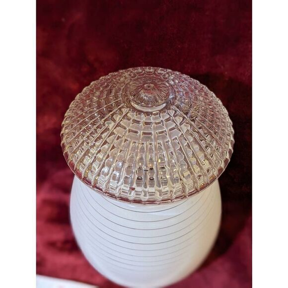 Antique Bullseye Replacement light shade. 8+5 - Picture 1 of 9